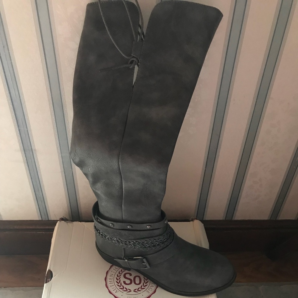 Brand new, tall grey boots size 8.5